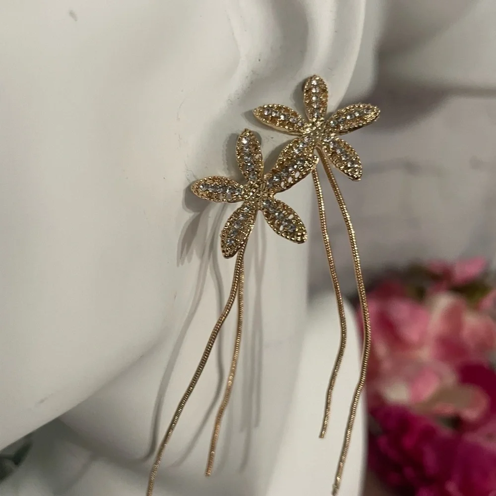Gold Rhinestone Flower Drop Stem Earring Jewelry